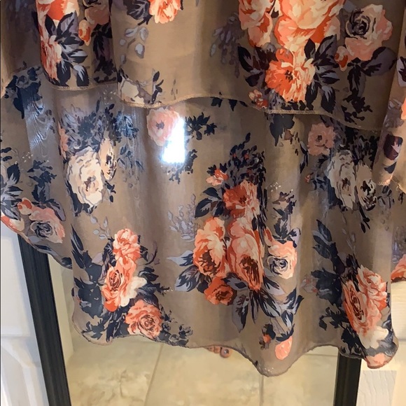 Skirt - Picture 2 of 5